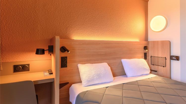 Premiere Classe Orleans Nord Saran Hotel Room