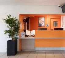 Hotel Premiere Classe Lobby