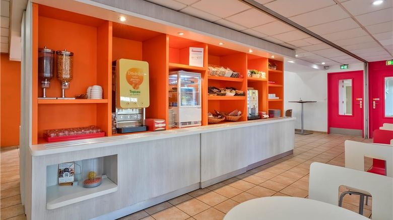 <b>Hotel Premiere Classe Paris Ouest Restaurant</b>. Images powered by <a href="https://iceportal.shijigroup.com/" title="IcePortal" target="_blank">IcePortal</a>.
