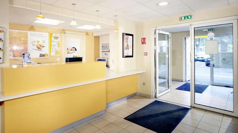 <b>Premiere Classe Pau Est - Bizanos Lobby</b>. Images powered by <a href="https://iceportal.shijigroup.com/" title="IcePortal" target="_blank">IcePortal</a>.