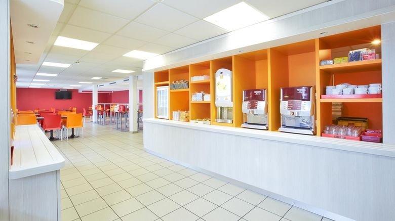<b>Premiere Classe CDG-Paris Nord 2 Restaurant</b>. Images powered by <a href="https://iceportal.shijigroup.com/" title="IcePortal" target="_blank">IcePortal</a>.