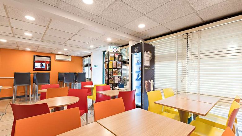<b>Premiere Classe Sud-Zenith-Parc Expo Restaurant</b>. Images powered by <a href="https://iceportal.shijigroup.com/" title="IcePortal" target="_blank">IcePortal</a>.