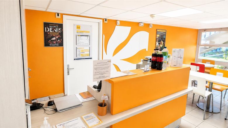 <b>Premiere Classe Saint Brieuc - Tregueux Lobby</b>. Images powered by <a href="https://iceportal.shijigroup.com/" title="IcePortal" target="_blank">IcePortal</a>.