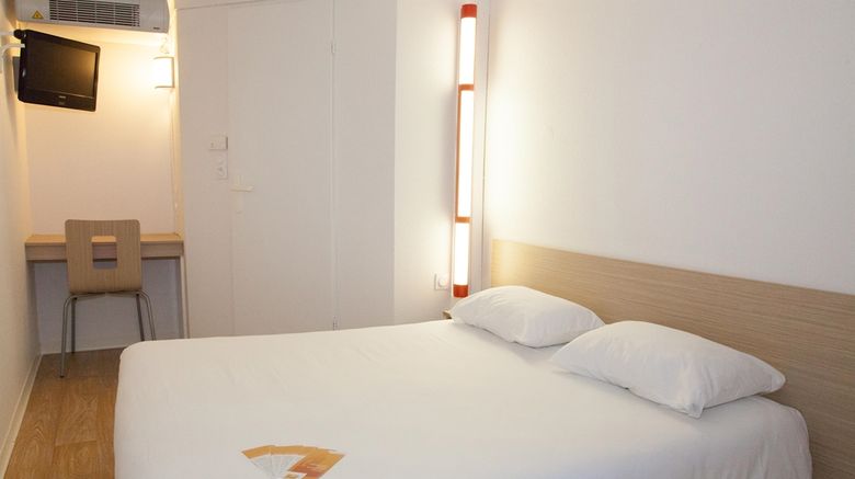 <b>Premiere Classe Hotel Saint Malo Room</b>. Images powered by <a href="https://iceportal.shijigroup.com/" title="IcePortal" target="_blank">IcePortal</a>.
