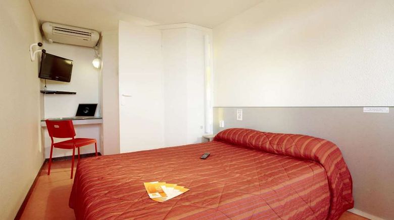 <b>Hotel Premiere Classe Salon de Provence Room</b>. Images powered by <a href="https://iceportal.shijigroup.com/" title="IcePortal" target="_blank">IcePortal</a>.