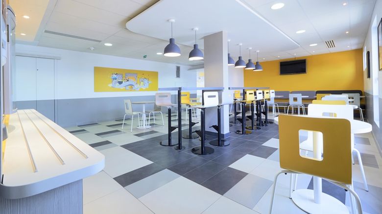 <b>Tulip Inn Residence Thionville Restaurant</b>. Images powered by <a href="https://iceportal.shijigroup.com/" title="IcePortal" target="_blank">IcePortal</a>.