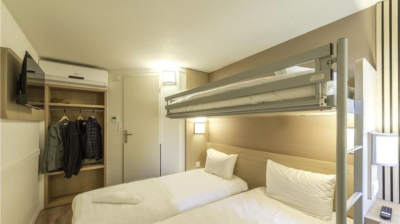 <b>Premiere Classe Toulon-La Seyne Sur Mer Room</b>. Images powered by <a href="https://iceportal.shijigroup.com/" title="IcePortal" target="_blank">IcePortal</a>.