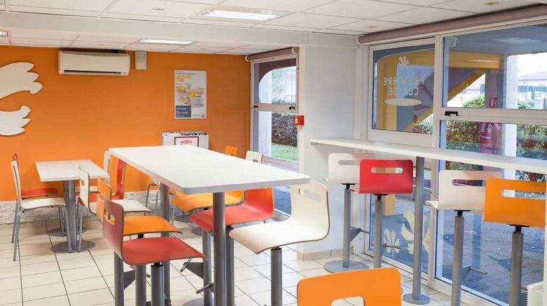 <b>Ibis Toulouse Purpan Hotel Restaurant</b>. Images powered by <a href="https://iceportal.shijigroup.com/" title="IcePortal" target="_blank">IcePortal</a>.