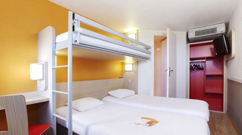 <b>Premiere Classe Hotel Chambray-les-Tours Room</b>. Images powered by <a href="https://iceportal.shijigroup.com/" title="IcePortal" target="_blank">IcePortal</a>.