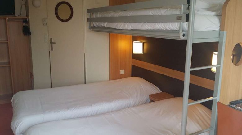 <b>Hotel Premiere Classe Troyes Sud Room</b>. Images powered by <a href="https://iceportal.shijigroup.com/" title="IcePortal" target="_blank">IcePortal</a>.
