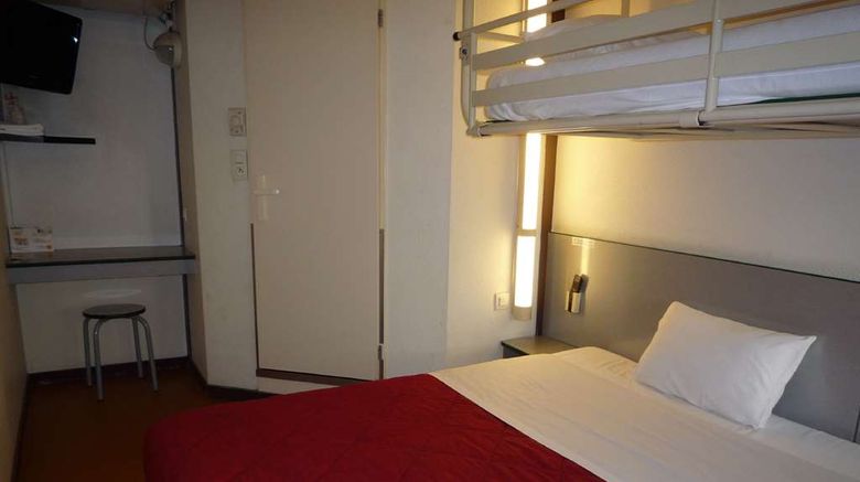 <b>Hotel Premiere Classe Room</b>. Images powered by <a href="https://iceportal.shijigroup.com/" title="IcePortal" target="_blank">IcePortal</a>.