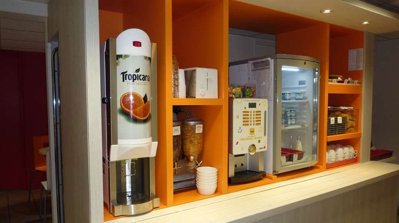 <b>Hotel Premiere Classe Restaurant</b>. Images powered by <a href="https://iceportal.shijigroup.com/" title="IcePortal" target="_blank">IcePortal</a>.