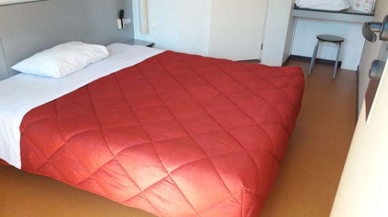 <b>Hotel Premiere Classe Room</b>. Images powered by <a href="https://iceportal.shijigroup.com/" title="IcePortal" target="_blank">IcePortal</a>.