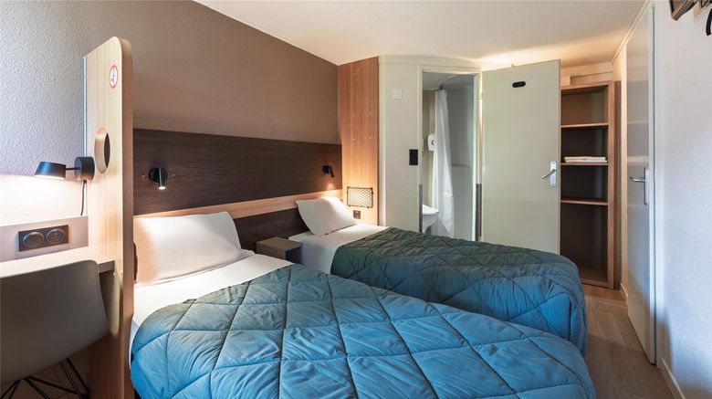 <b>Premiere Classe Valenciennes Ouest Room</b>. Images powered by <a href="https://iceportal.shijigroup.com/" title="IcePortal" target="_blank">IcePortal</a>.
