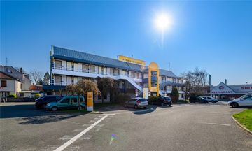 Premiere Classe Hotel St Cyr l'Ecole