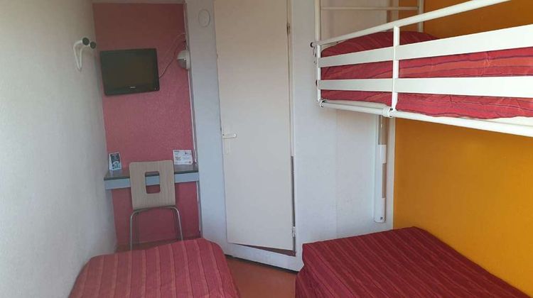 Hotel Premiere Classe Vierzon Room