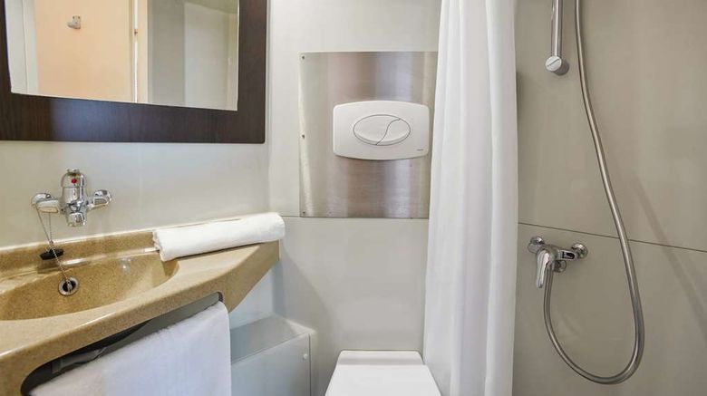 <b>Premiere Classe Villejust-Za Courtaboeuf Room</b>. Images powered by <a href="https://iceportal.shijigroup.com/" title="IcePortal" target="_blank">IcePortal</a>.