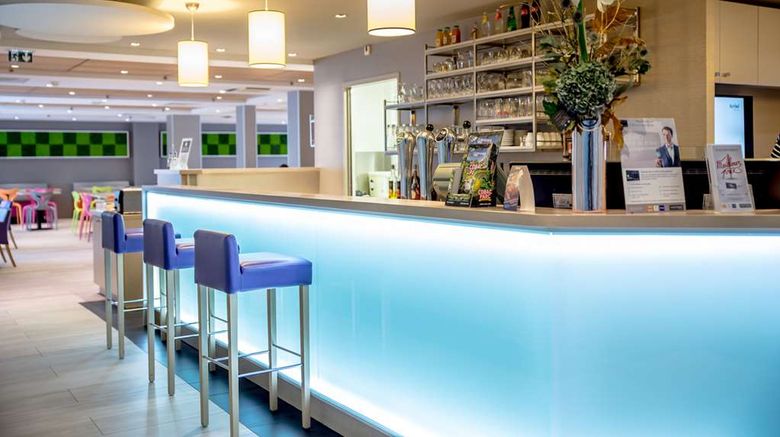 <b>Kyriad Prestige Saint-Malo Restaurant</b>. Images powered by <a href="https://iceportal.shijigroup.com/" title="IcePortal" target="_blank">IcePortal</a>.