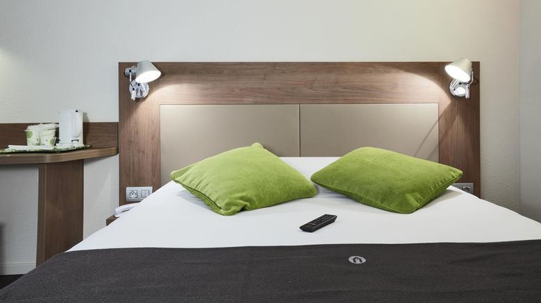 <b>Campanile Belfort Montbeliard La Jonxion Room</b>. Images powered by <a href="https://iceportal.shijigroup.com/" title="IcePortal" target="_blank">IcePortal</a>.