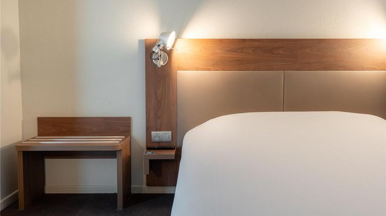 <b>Campanile Belfort Montbeliard La Jonxion Room</b>. Images powered by <a href="https://iceportal.shijigroup.com/" title="IcePortal" target="_blank">IcePortal</a>.