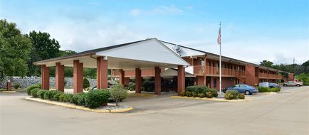 Americas Best Value Inn & Suites Exterior