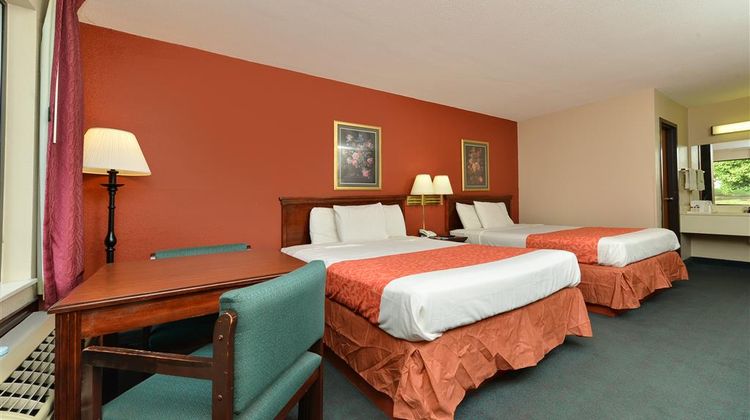 Americas Best Value Inn & Suites Room