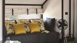 <b>Belmond Safaris Room</b>. Images powered by <a href="https://iceportal.shijigroup.com/" title="IcePortal" target="_blank">IcePortal</a>.