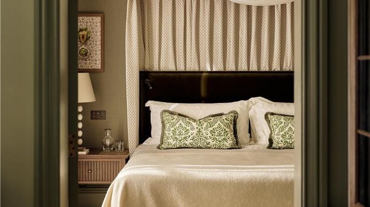 Le Manoir aux Quat'Saisons-Belmond Hotel Suite