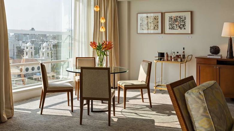 <b>Miraflores Park, A Belmond Hotel Suite</b>. Images powered by <a href="https://iceportal.shijigroup.com/" title="IcePortal" target="_blank">IcePortal</a>.