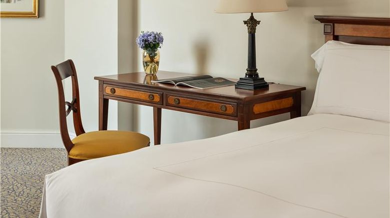 <b>Miraflores Park, A Belmond Hotel Suite</b>. Images powered by <a href="https://iceportal.shijigroup.com/" title="IcePortal" target="_blank">IcePortal</a>.
