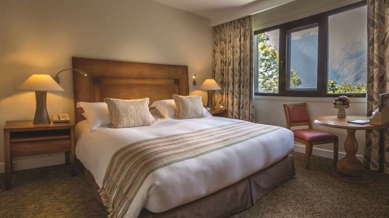 <b>Sanctuary Lodge, A Belmond Hotel Room</b>. Images powered by <a href="https://iceportal.shijigroup.com/" title="IcePortal" target="_blank">IcePortal</a>.