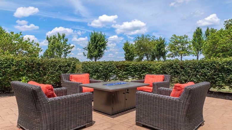 <b>Hilton Garden Inn Lexington Exterior</b>. Images powered by <a href="https://iceportal.shijigroup.com/" title="IcePortal" target="_blank">IcePortal</a>.