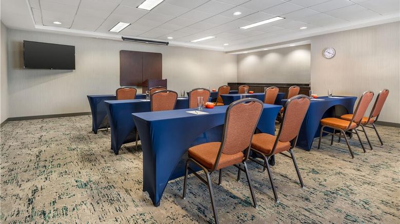 <b>Hilton Garden Inn Lexington Meeting</b>. Images powered by <a href="https://iceportal.shijigroup.com/" title="IcePortal" target="_blank">IcePortal</a>.