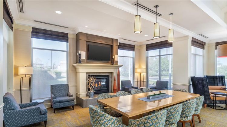 Hilton Garden Inn Lexington Lobby