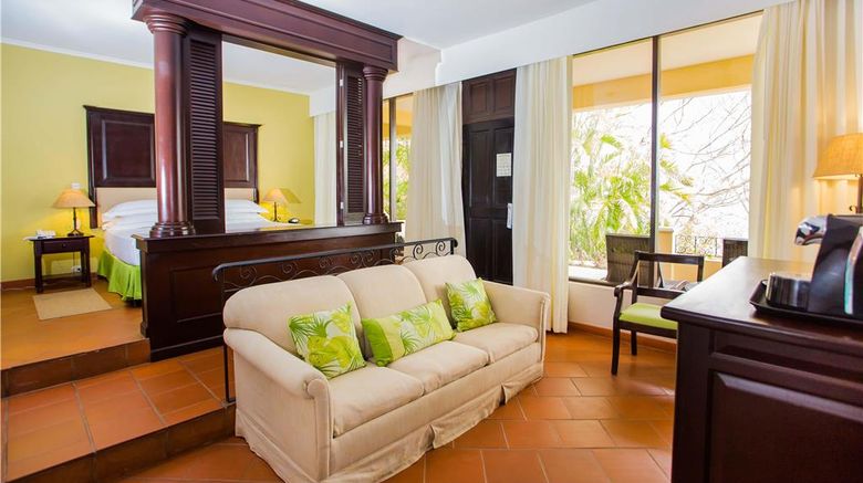 <b>Occidental Papagayo – Adults Only Suite</b>. Images powered by <a href="https://iceportal.shijigroup.com/" title="IcePortal" target="_blank">IcePortal</a>.