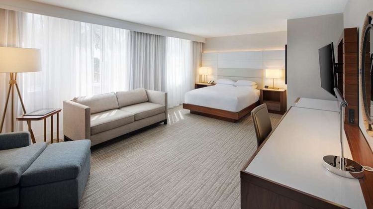 DoubleTree by Hilton Deerfield Beach Room