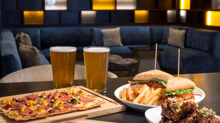 DoubleTree by Hilton Deerfield Beach Restaurant