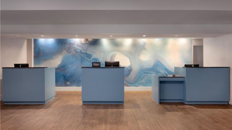 <b>DoubleTree by Hilton Deerfield Beach Lobby</b>. Images powered by <a href="https://iceportal.shijigroup.com/" title="IcePortal" target="_blank">IcePortal</a>.