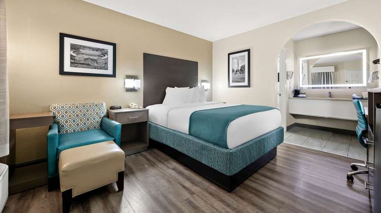 <b>Best Western Catalina Inn Room</b>. Images powered by <a href="https://iceportal.shijigroup.com/" title="IcePortal" target="_blank">IcePortal</a>.