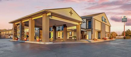 Best Western Athens Inn Exterior