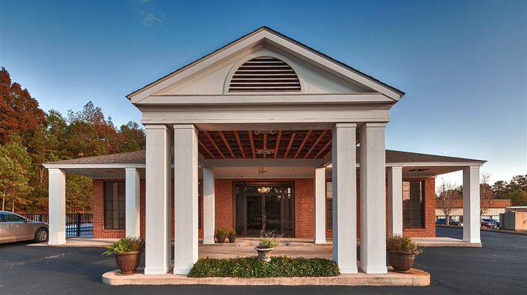 Best Western Suites Exterior