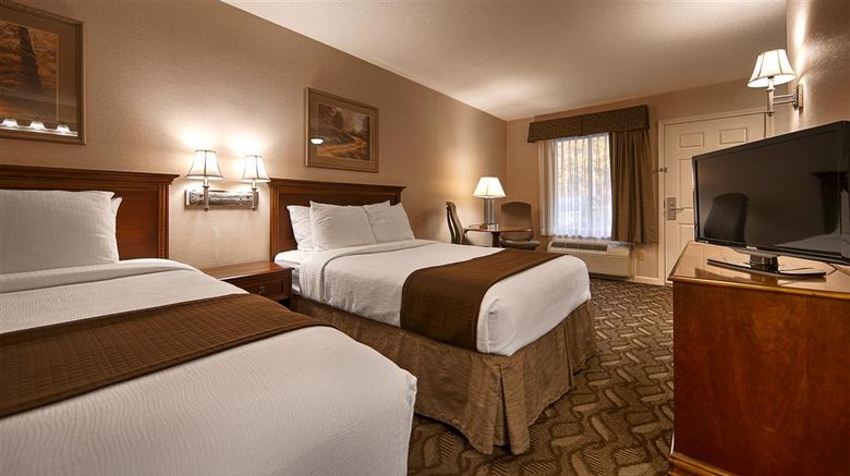 <b>Best Western Suites Room</b>. Images powered by <a href="https://iceportal.shijigroup.com/" title="IcePortal" target="_blank">IcePortal</a>.