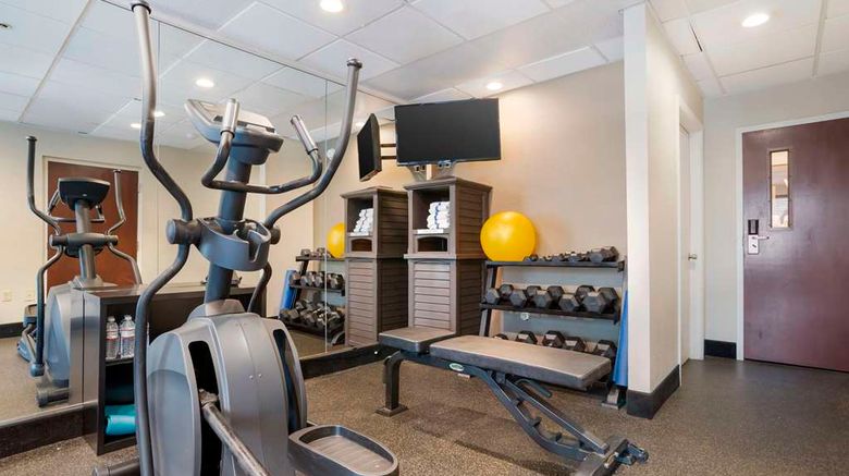 <b>Best Western Plus Oak Mountain Inn Health</b>. Images powered by <a href="https://iceportal.shijigroup.com/" title="IcePortal" target="_blank">IcePortal</a>.