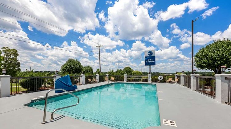 Best Western Inn Pool