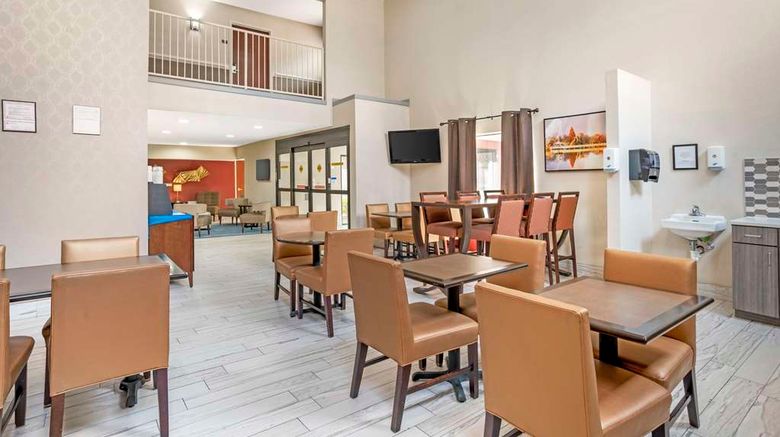 <b>Best Western Gardendale Restaurant</b>. Images powered by <a href="https://iceportal.shijigroup.com/" title="IcePortal" target="_blank">IcePortal</a>.