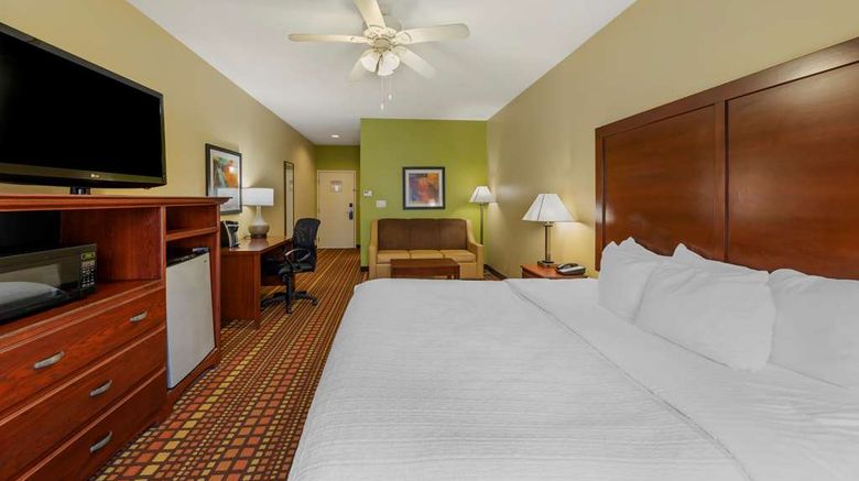 <b>Best Western Plus Gadsden Hotel & Suites Room</b>. Images powered by <a href="https://iceportal.shijigroup.com/" title="IcePortal" target="_blank">IcePortal</a>.