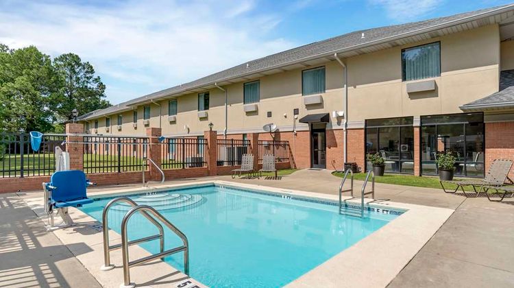 Best Western Plus Two Rivers Hotel Suite Pool