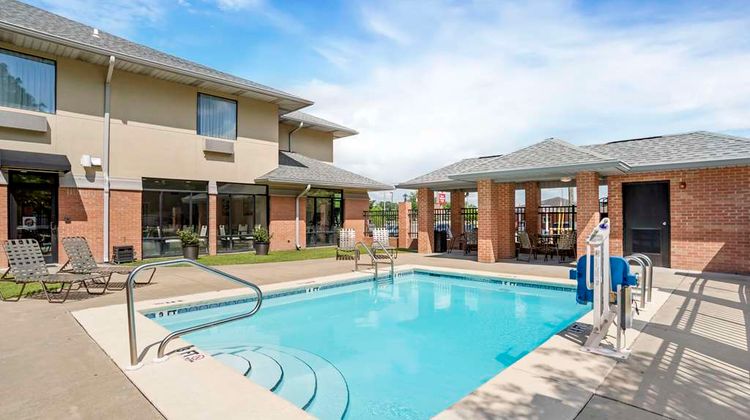 Best Western Plus Two Rivers Hotel Suite Pool