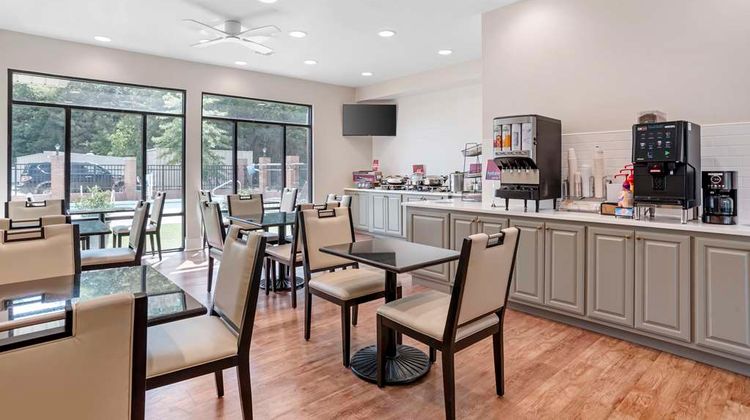 Best Western Plus Two Rivers Hotel Suite Restaurant