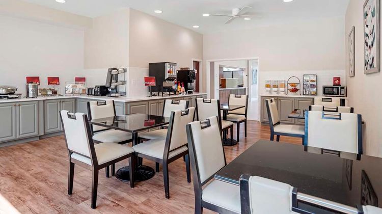Best Western Plus Two Rivers Hotel Suite Restaurant